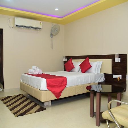 Bensen Hotel 普里 外观 照片