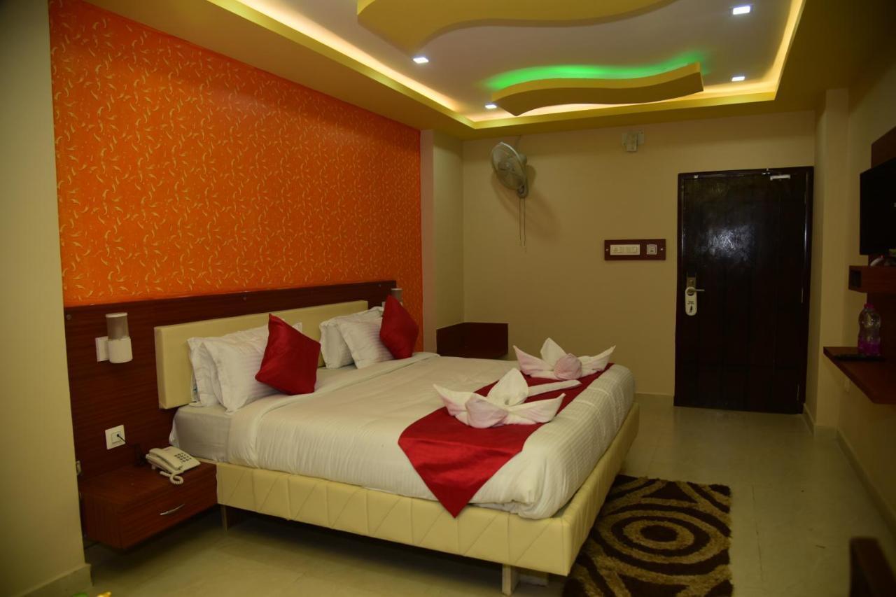 Bensen Hotel 普里 外观 照片